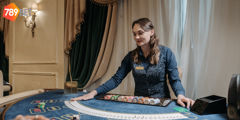 Tham gia cược bài baccarat cổ điển cùng nhà cái