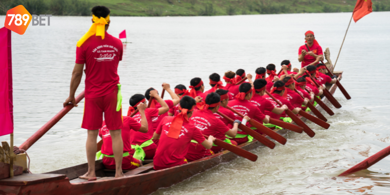 Thắng lớn mỗi ngày cùng đua thuyền